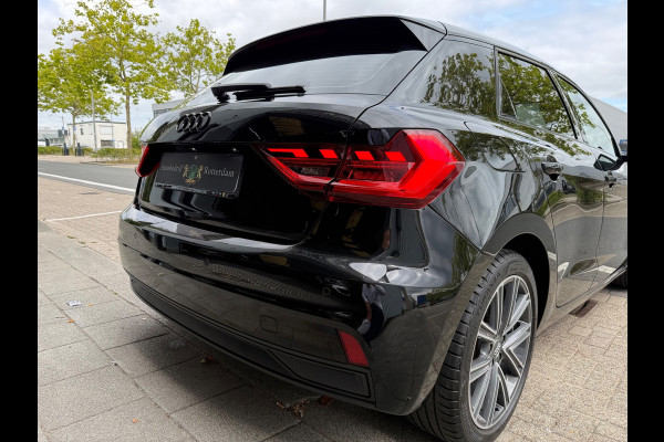 Audi A1 SPORTBACK 30 TFSI ECC/PDC V&A/LMV-17/Apple CarPlay