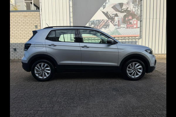 Volkswagen T-Cross 1.0 TSI Life Business Automaat 110Pk / Navi Carplay / Camera / Climate / Cruise / 16".