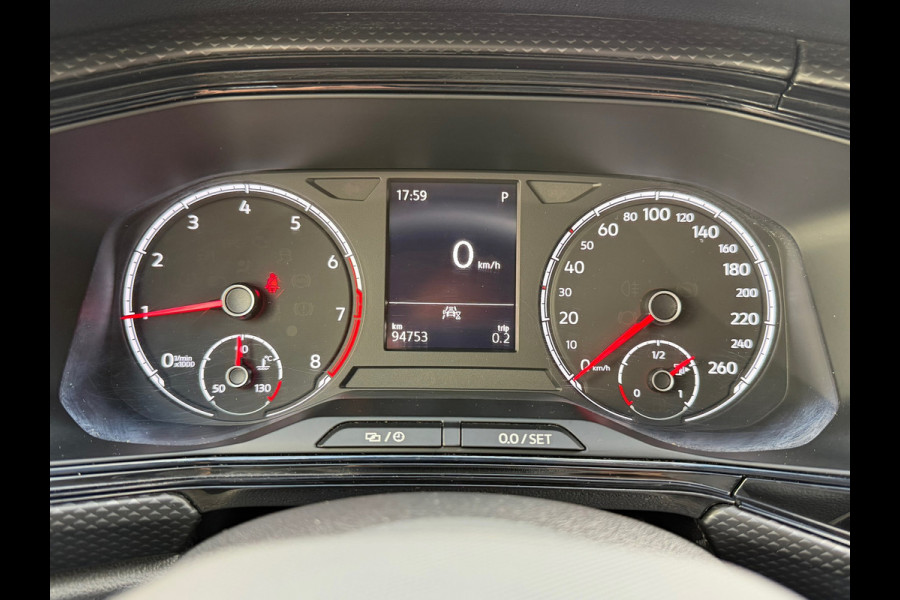 Volkswagen T-Cross 1.0 TSI Life Business Automaat 110Pk / Navi Carplay / Camera / Climate / Cruise / 16".