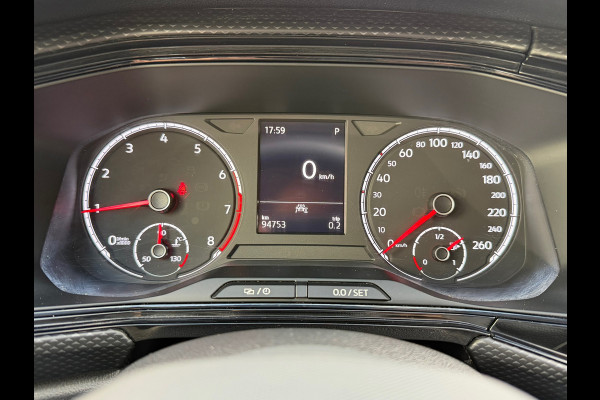 Volkswagen T-Cross 1.0 TSI Life Business Automaat 110Pk / Navi Carplay / Camera / Climate / Cruise / 16".