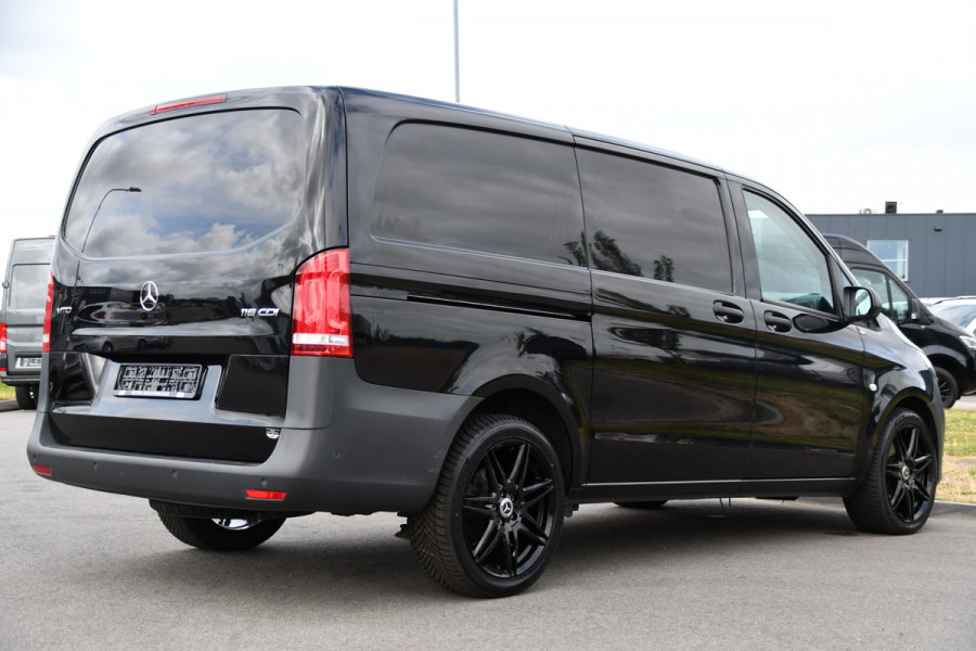 Mercedes-Benz Vito 116 CDI L2 Black Edition Cruise, Carplay, LED, 164pk, Sensoren, Multimedia, Automaat, NAVI, Uniek!