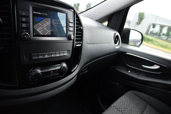 Mercedes-Benz Vito 116 CDI L2 Black Edition Cruise, Carplay, LED, 164pk, Sensoren, Multimedia, Automaat, NAVI, Uniek!