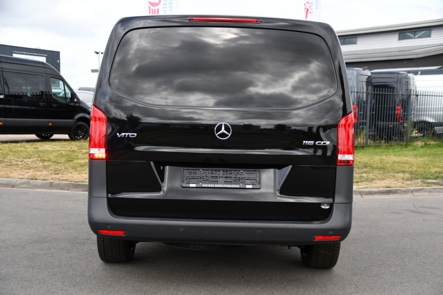 Mercedes-Benz Vito 116 CDI L2 Black Edition Cruise, Carplay, LED, 164pk, Sensoren, Multimedia, Automaat, NAVI, Uniek!