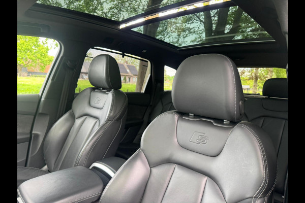 Audi Q7 55 TFSI e quattro|SLine|Panorama|NightVis|22"|Trekhaak|Dealer