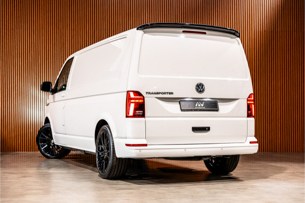 Volkswagen Transporter T6.1 2.0 TDI 150 PK DSG L2H1 | BOTT Inrichting | Bi-Xenon | Camera | CarPlay | Navigatie | Stoelverwarming | Climate control | Cruise control | Dealer onderhouden | Nieuwe APK