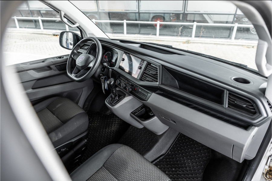 Volkswagen Transporter T6.1 2.0 TDI 150 PK DSG L2H1 | BOTT Inrichting | Bi-Xenon | Camera | CarPlay | Navigatie | Stoelverwarming | Climate control | Cruise control | Dealer onderhouden | Nieuwe APK