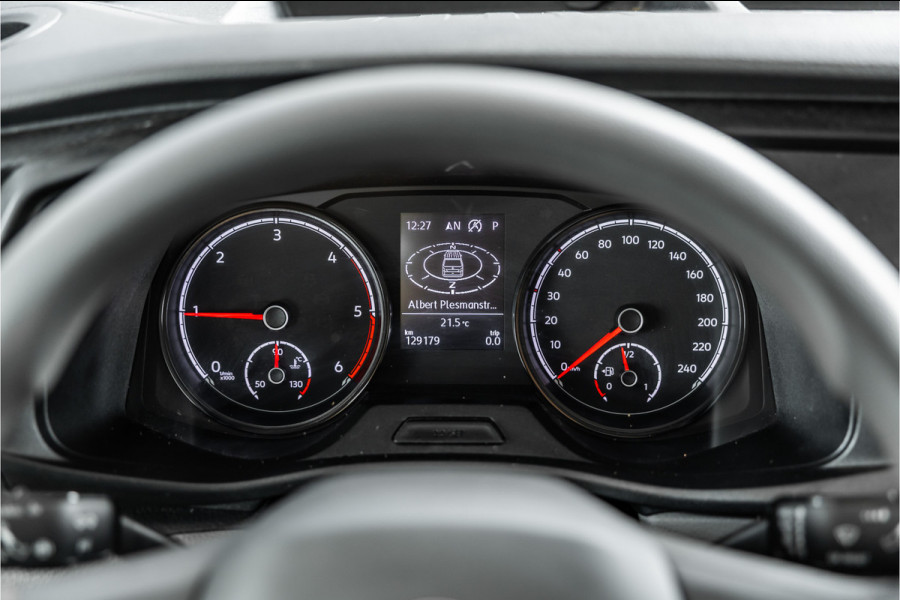 Volkswagen Transporter T6.1 2.0 TDI 150 PK DSG L2H1 | BOTT Inrichting | Bi-Xenon | Camera | CarPlay | Navigatie | Stoelverwarming | Climate control | Cruise control | Dealer onderhouden | Nieuwe APK