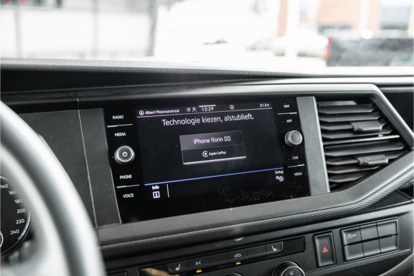 Volkswagen Transporter T6.1 2.0 TDI 150 PK DSG L2H1 | BOTT Inrichting | Bi-Xenon | Camera | CarPlay | Navigatie | Stoelverwarming | Climate control | Cruise control | Dealer onderhouden | Nieuwe APK