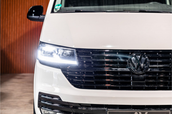 Volkswagen Transporter T6.1 2.0 TDI 150 PK DSG L2H1 | BOTT Inrichting | Bi-Xenon | Camera | CarPlay | Navigatie | Stoelverwarming | Climate control | Cruise control | Dealer onderhouden | Nieuwe APK
