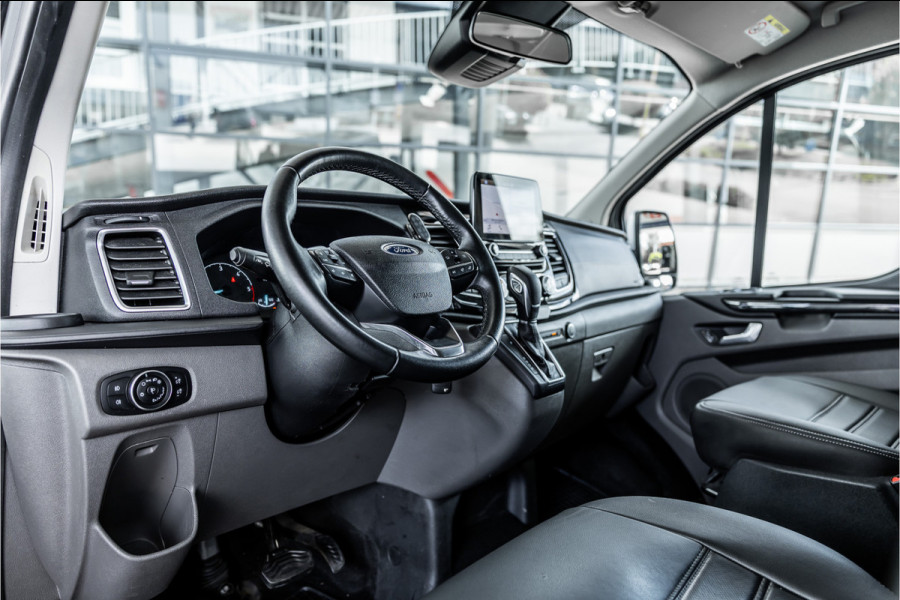 Ford Transit Custom 300 2.0 TDCI 170 PK L2H1 Limited DC | Bi-Xenon | ACC | L+R Schuifdeur | CarPlay | Camera | Stoelverwarming | Navigatie | Orig. NL Auto | 1e eigenaar | Nieuwe APK