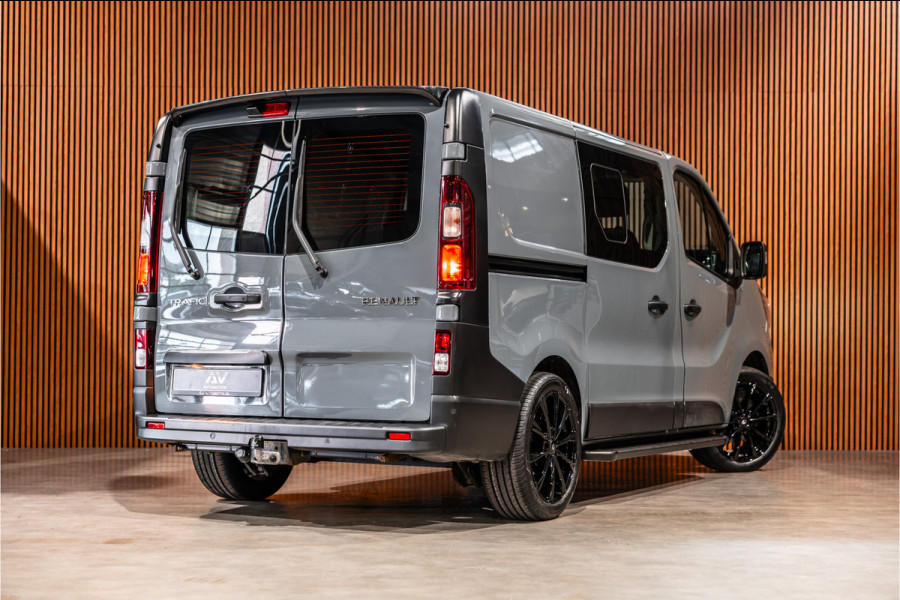 Renault Trafic 2.0 dCi 150 PK DC | Dubbel cabine | 6-Zitter | L+R Schuifdeur | Camera | Trekhaak | CarPlay | Navigatie | Nieuwe APK