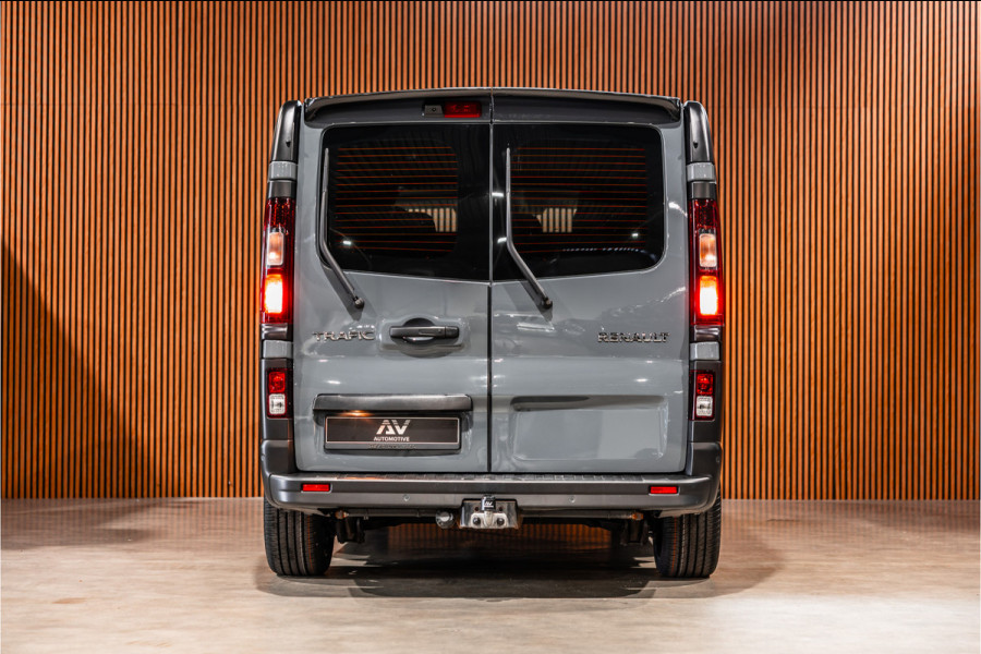 Renault Trafic 2.0 dCi 150 PK DC | Dubbel cabine | 6-Zitter | L+R Schuifdeur | Camera | Trekhaak | CarPlay | Navigatie | Nieuwe APK