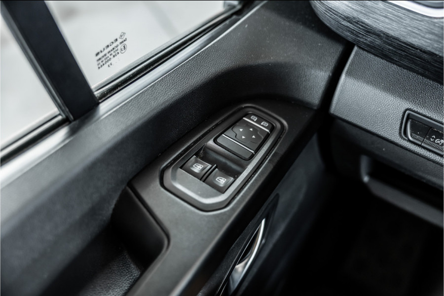 Renault Trafic 2.0 dCi 150 PK DC | Dubbel cabine | 6-Zitter | L+R Schuifdeur | Camera | Trekhaak | CarPlay | Navigatie | Nieuwe APK