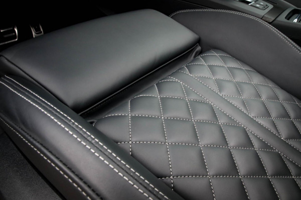 Audi Q5 55 TFSI e Quattro Competition Pro Line S S-Line 367pk Automaat 1e|Panoramadak|Virtual Cockpit|Kuipstoelen|LED Matrix|Black