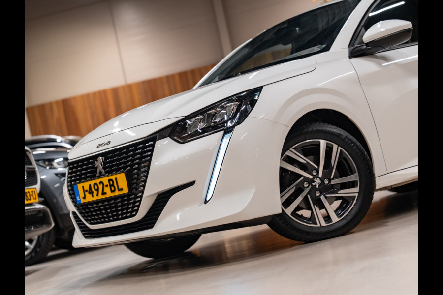 Peugeot 208 1.2 AUT PureTech Blue Allure, Apple Carplay, Virtual Cockpit, Camera, Clima, Navi, Cruise, Voll Onderhouden