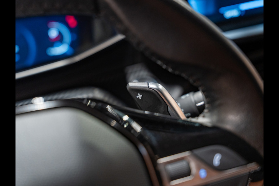 Peugeot 208 1.2 AUT PureTech Blue Allure, Apple Carplay, Virtual Cockpit, Camera, Clima, Navi, Cruise, Voll Onderhouden