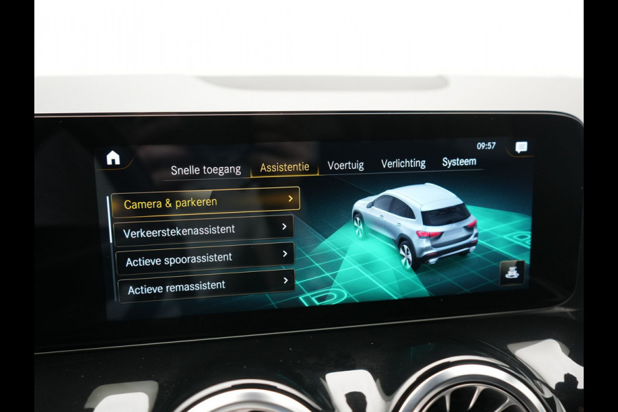 Mercedes-Benz GLA 250 e Progressive PHEV 218pk Dealer O.H | Adaptive Cruise | Camera | Lederen Sportstoelen Verwarmd | BLIS | Apple Carplay | Pilot Assist | Widescreen Navi | Virtual | DAB | 18"L.M | Plug In Hybrid |