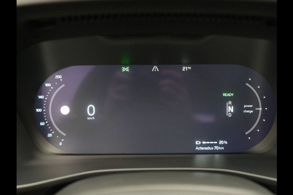 Volvo XC40 Recharge Ultimate 69 kWh 232pk Dealer O.H | Trekhaak Af Fabriek | Panodak | 360 Camera | Adaptive Cruise | Harman / Kardon | Alcantara Sportstoelen Memory & Verwarmd | BLIS | Keyless | Apple Carplay | Pilot Assist | Stuurverwarming | Google Assistant & Maps | Navigatie | DAB | 19"L.M |