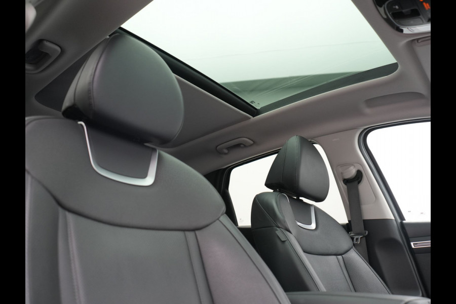 Hyundai Tucson 1.6 T-GDI PHEV Premium Sky 4WD 266pk Dealer O.H | Trekhaak Afn. | Panodak | 360 Camera | Adaptive Cruise | Krell Audio | Lederen Sportstoelen Memory & Ventilatie | Apple Carplay | Keyless | Stoelen & Stuur verwarmd | BLIS | Pilot Assist | Virtual | Navigatie | DAB | 21"L.M | Plug In Hybrid |