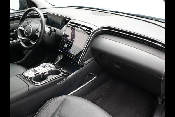 Hyundai Tucson 1.6 T-GDI PHEV Premium Sky 4WD 266pk Dealer O.H | Trekhaak Afn. | Panodak | 360 Camera | Adaptive Cruise | Krell Audio | Lederen Sportstoelen Memory & Ventilatie | Apple Carplay | Keyless | Stoelen & Stuur verwarmd | BLIS | Pilot Assist | Virtual | Navigatie | DAB | 21"L.M | Plug In Hybrid |