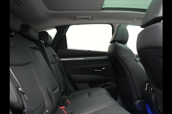 Hyundai Tucson 1.6 T-GDI PHEV Premium Sky 4WD 266pk Dealer O.H | Trekhaak Afn. | Panodak | 360 Camera | Adaptive Cruise | Krell Audio | Lederen Sportstoelen Memory & Ventilatie | Apple Carplay | Keyless | Stoelen & Stuur verwarmd | BLIS | Pilot Assist | Virtual | Navigatie | DAB | 21"L.M | Plug In Hybrid |