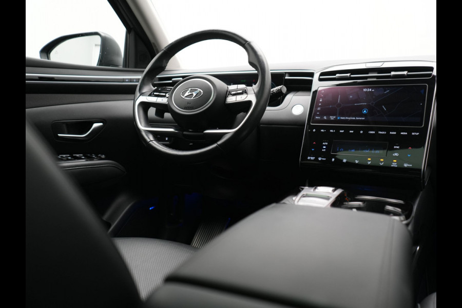 Hyundai Tucson 1.6 T-GDI PHEV Premium Sky 4WD 266pk Dealer O.H | Trekhaak Afn. | Panodak | 360 Camera | Adaptive Cruise | Krell Audio | Lederen Sportstoelen Memory & Ventilatie | Apple Carplay | Keyless | Stoelen & Stuur verwarmd | BLIS | Pilot Assist | Virtual | Navigatie | DAB | 21"L.M | Plug In Hybrid |