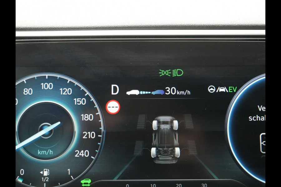 Hyundai Tucson 1.6 T-GDI PHEV Premium Sky 4WD 266pk Dealer O.H | Trekhaak Afn. | Panodak | 360 Camera | Adaptive Cruise | Krell Audio | Lederen Sportstoelen Memory & Ventilatie | Apple Carplay | Keyless | Stoelen & Stuur verwarmd | BLIS | Pilot Assist | Virtual | Navigatie | DAB | 21"L.M | Plug In Hybrid |