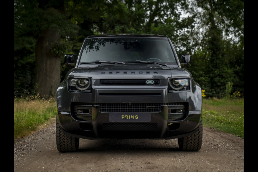 Land Rover Defender 110 3.0 P400 110 X-Dynamic HSE | Pano-dak | Meridian | 1e eigenaar