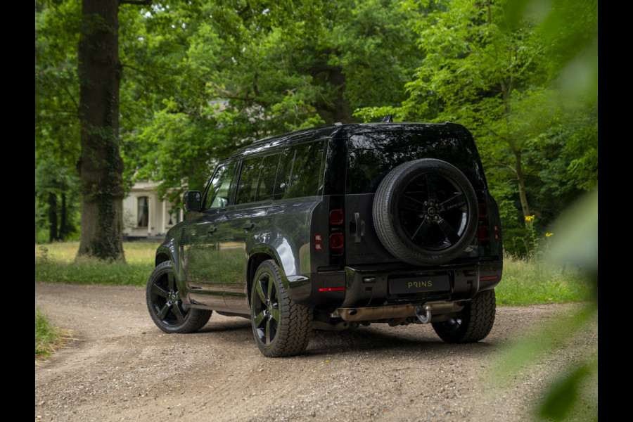 Land Rover Defender 110 3.0 P400 110 X-Dynamic HSE | Pano-dak | Meridian | 1e eigenaar