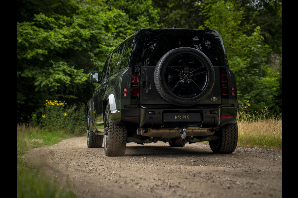 Land Rover Defender 110 3.0 P400 110 X-Dynamic HSE | Pano-dak | Meridian | 1e eigenaar