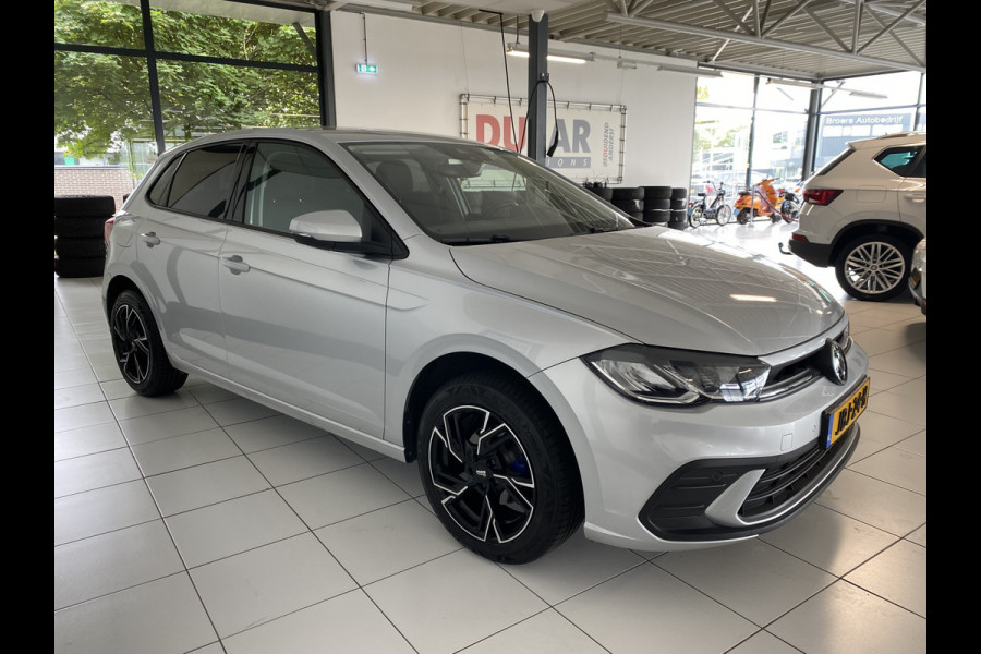 Volkswagen Polo 1.0 TSI Life Edition Automaat CarPlay / Camera /