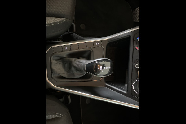 Volkswagen Polo 1.0 TSI Life Edition Automaat CarPlay / Camera /