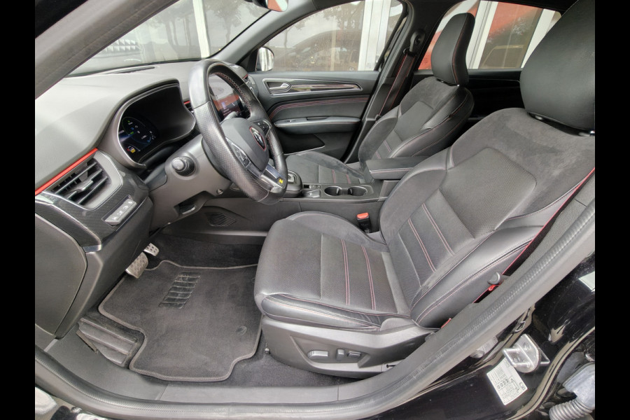 Renault Arkana 1.6 E-Tech Hybrid 145 R.S. Line / Trekhaak / Carplay / Keyless / Bose / Camera / Verw. V. stoelen & stuur / Leder / LED /