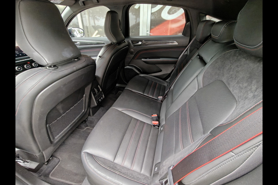 Renault Arkana 1.6 E-Tech Hybrid 145 R.S. Line / Trekhaak / Carplay / Keyless / Bose / Camera / Verw. V. stoelen & stuur / Leder / LED /