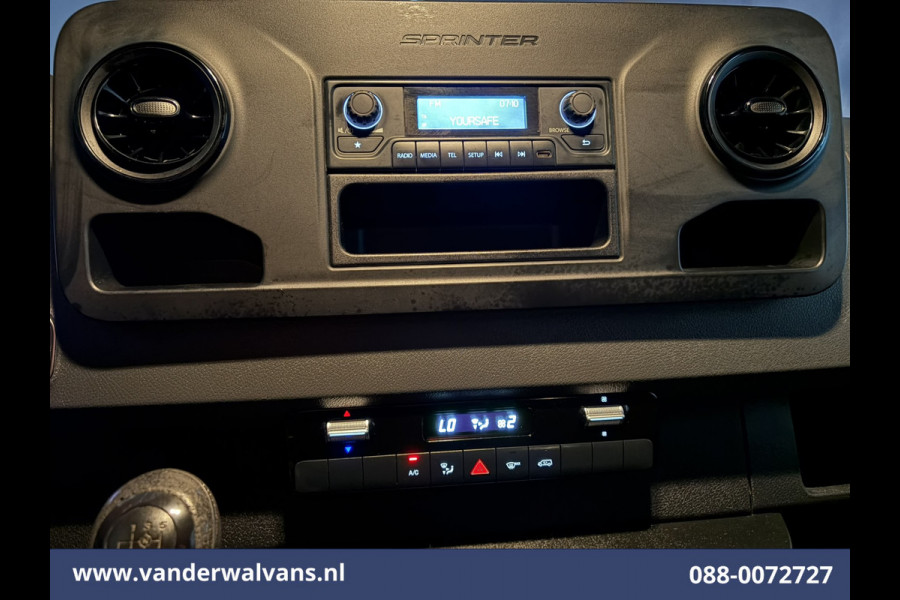 Mercedes-Benz Sprinter 317 CDI 170pk L3H2 Euro6 Airco | 2800kg Trekhaak | Bijrijdersbank Bluetooth telefoonvoorbereiding