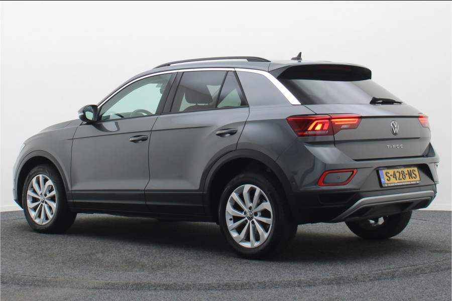 Volkswagen T-Roc 1.5 TSI DSG Life Business Virtual Cockpit, ACC, Apple Carplay, LED, DAB, Rijstrooksensor, PDC, 17''