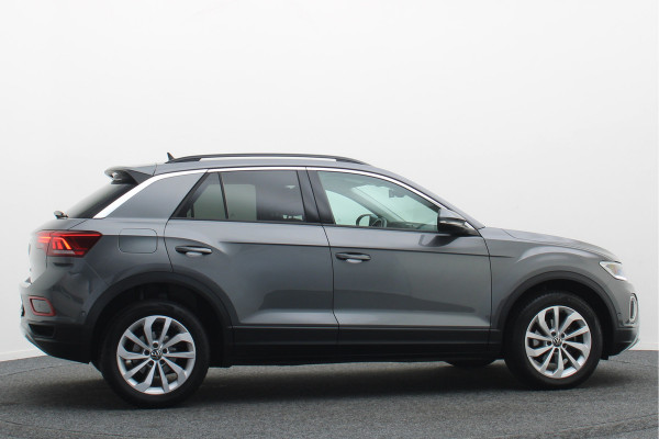 Volkswagen T-Roc 1.5 TSI DSG Life Business Virtual Cockpit, ACC, Apple Carplay, LED, DAB, Rijstrooksensor, PDC, 17''