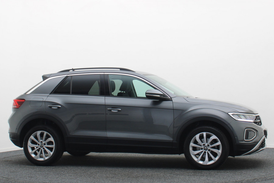 Volkswagen T-Roc 1.5 TSI DSG Life Business Virtual Cockpit, ACC, Apple Carplay, LED, DAB, Rijstrooksensor, PDC, 17''