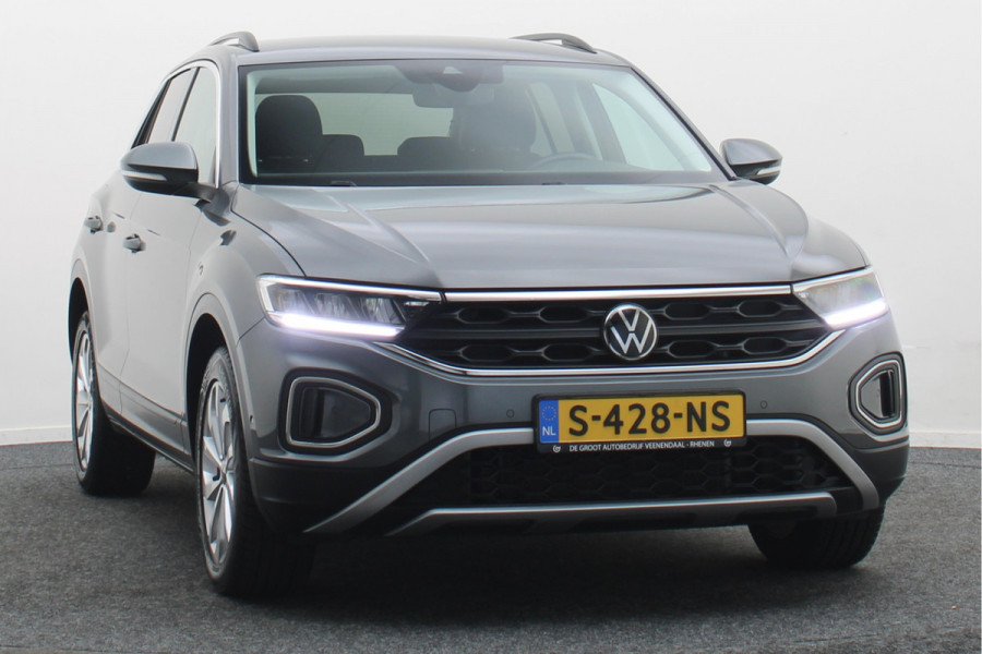 Volkswagen T-Roc 1.5 TSI DSG Life Business Virtual Cockpit, ACC, Apple Carplay, LED, DAB, Rijstrooksensor, PDC, 17''