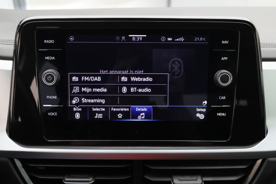 Volkswagen T-Roc 1.5 TSI DSG Life Business Virtual Cockpit, ACC, Apple Carplay, LED, DAB, Rijstrooksensor, PDC, 17''