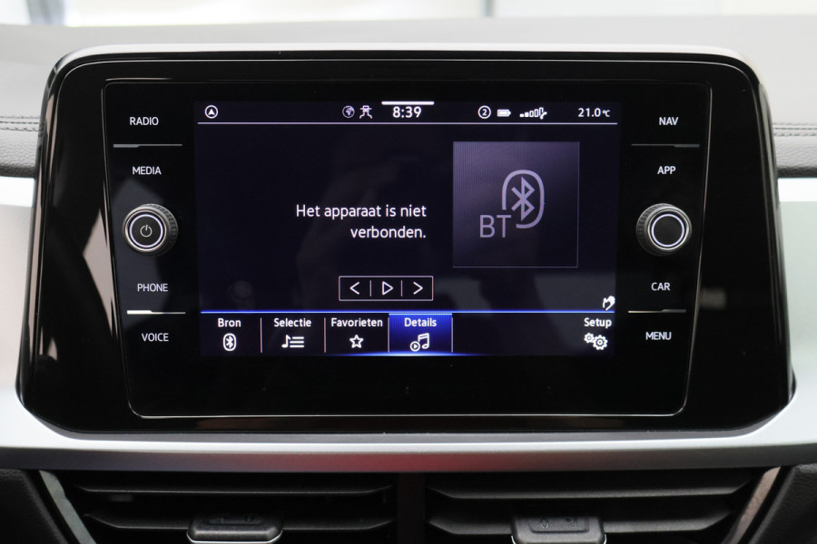 Volkswagen T-Roc 1.5 TSI DSG Life Business Virtual Cockpit, ACC, Apple Carplay, LED, DAB, Rijstrooksensor, PDC, 17''