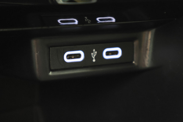 Volkswagen T-Roc 1.5 TSI DSG Life Business Virtual Cockpit, ACC, Apple Carplay, LED, DAB, Rijstrooksensor, PDC, 17''
