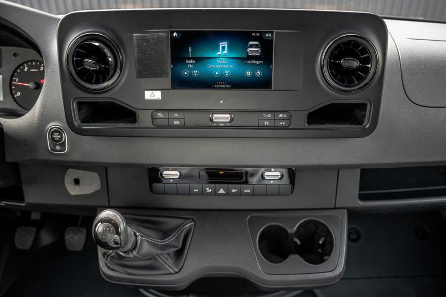 Mercedes-Benz Sprinter 311 CDI RWD L2H2 | | Volledig Ingericht | Mbux | Camera | Climatronic