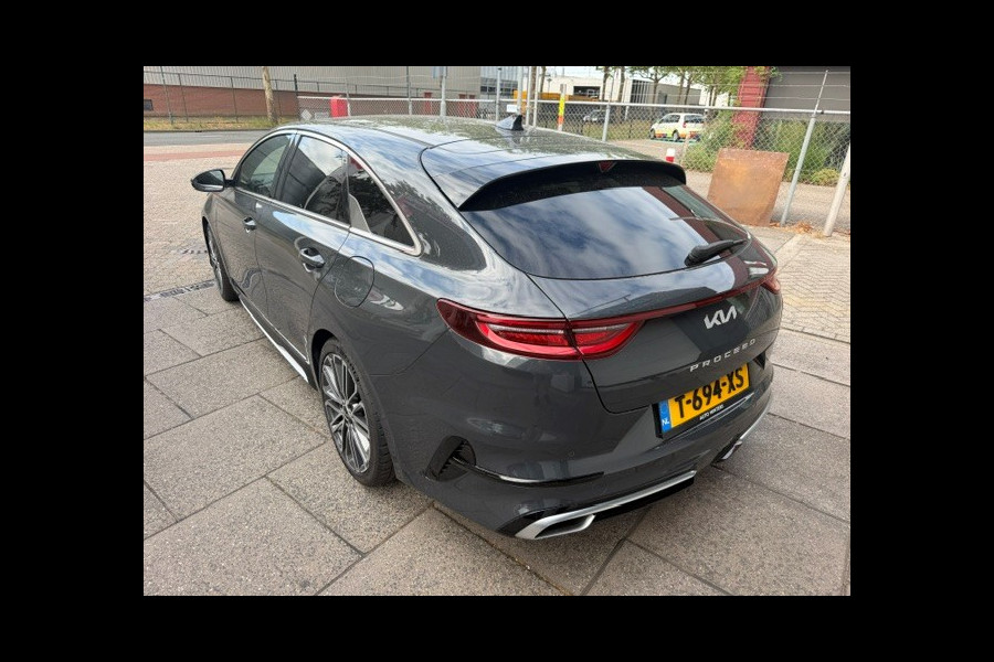 Kia ProCeed 1.5 T-GDi GT-PlusLine AUT I NAV I PDC I TREKHAAK I LEDRE / ALCANTARA INTERIEUR I 1e EIGENAAR I COMPLETE ONDERHOUDSHISTORIE