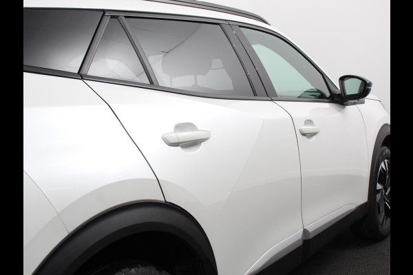Peugeot 2008 1.2 PureTech 130pk Automaat Allure Navigatie Climate Control Led Lichtmetalen Velgen Parkeer sensoren Cruise Control