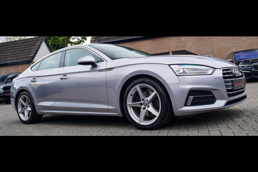Audi A5 Sportback 2.0 TFSI MHEV Sport | Navigatie | Elektrisch bedienbare achterklep | Multifunctioneel stuurwiel | Cruise control