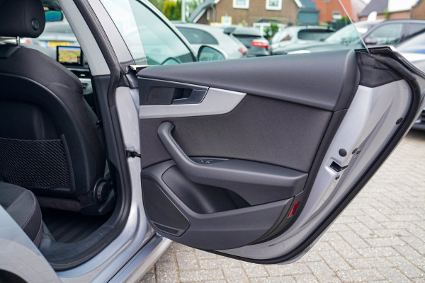Audi A5 Sportback 2.0 TFSI MHEV Sport | Navigatie | Elektrisch bedienbare achterklep | Multifunctioneel stuurwiel | Cruise control