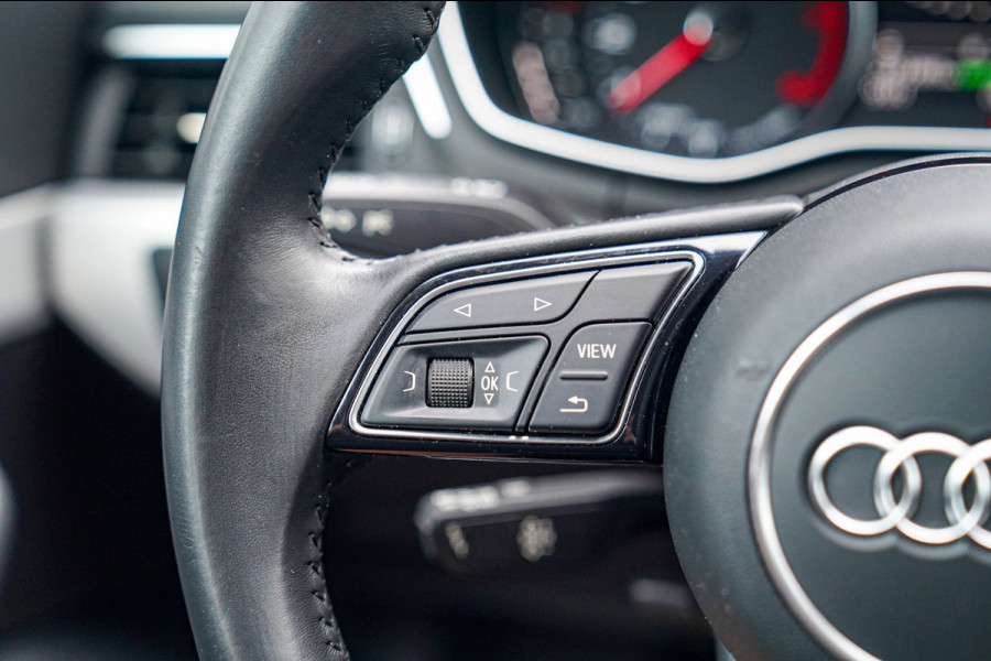 Audi A5 Sportback 2.0 TFSI MHEV Sport | Navigatie | Elektrisch bedienbare achterklep | Multifunctioneel stuurwiel | Cruise control