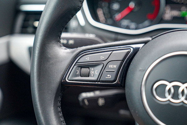 Audi A5 Sportback 2.0 TFSI MHEV Sport | Navigatie | Elektrisch bedienbare achterklep | Multifunctioneel stuurwiel | Cruise control