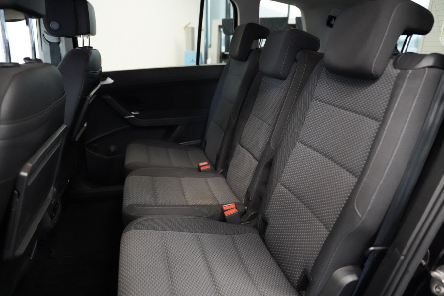 Volkswagen Touran 1.4 TSI Highline Edition R 7p PDC Stoelverwarming ACC Carplay